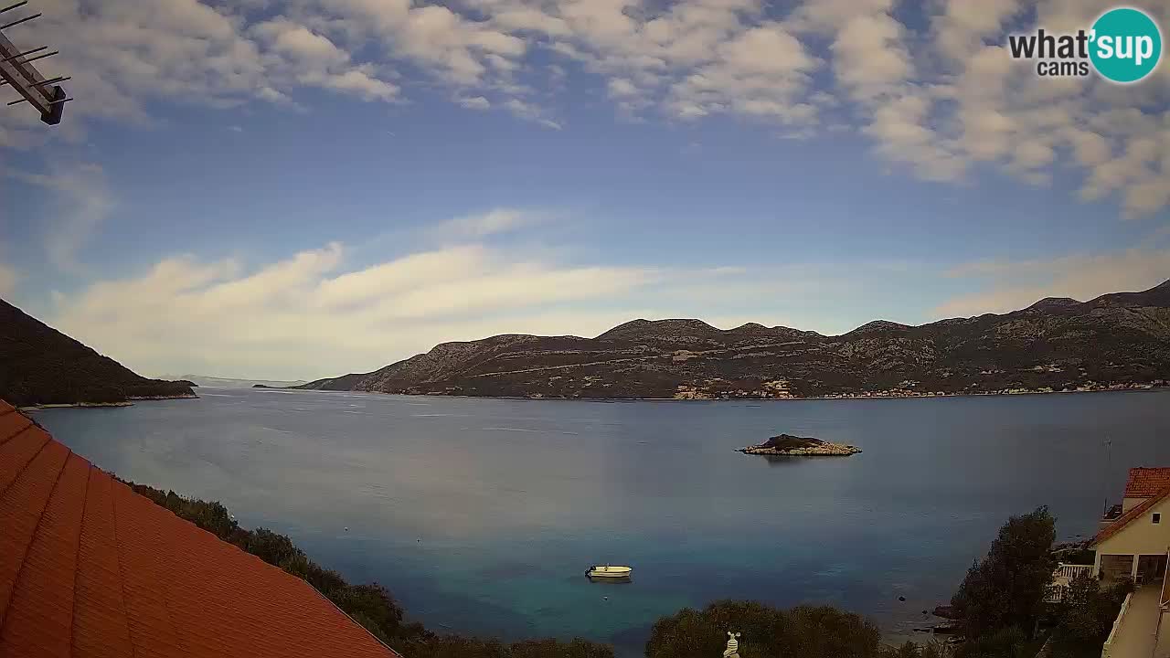Korčula live webcam – Tri Žala panorama verso Pelješac