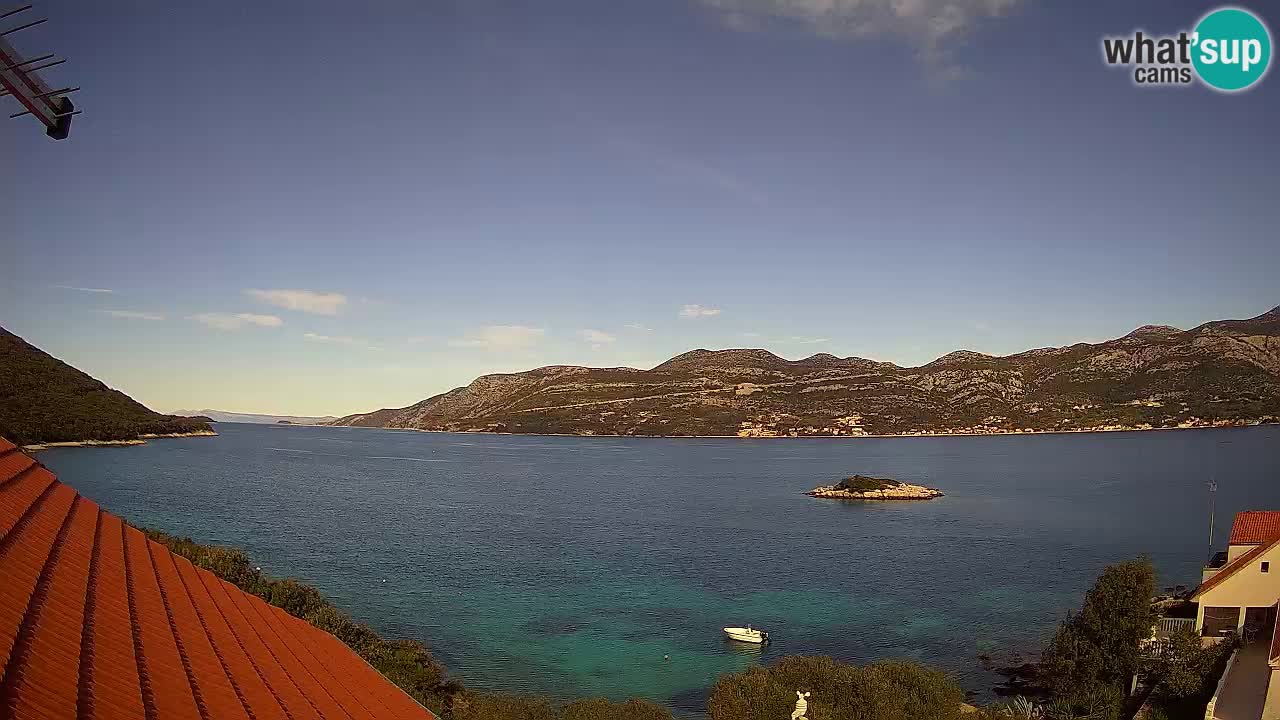 Korčula live webcam – Tri Žala panorama verso Pelješac