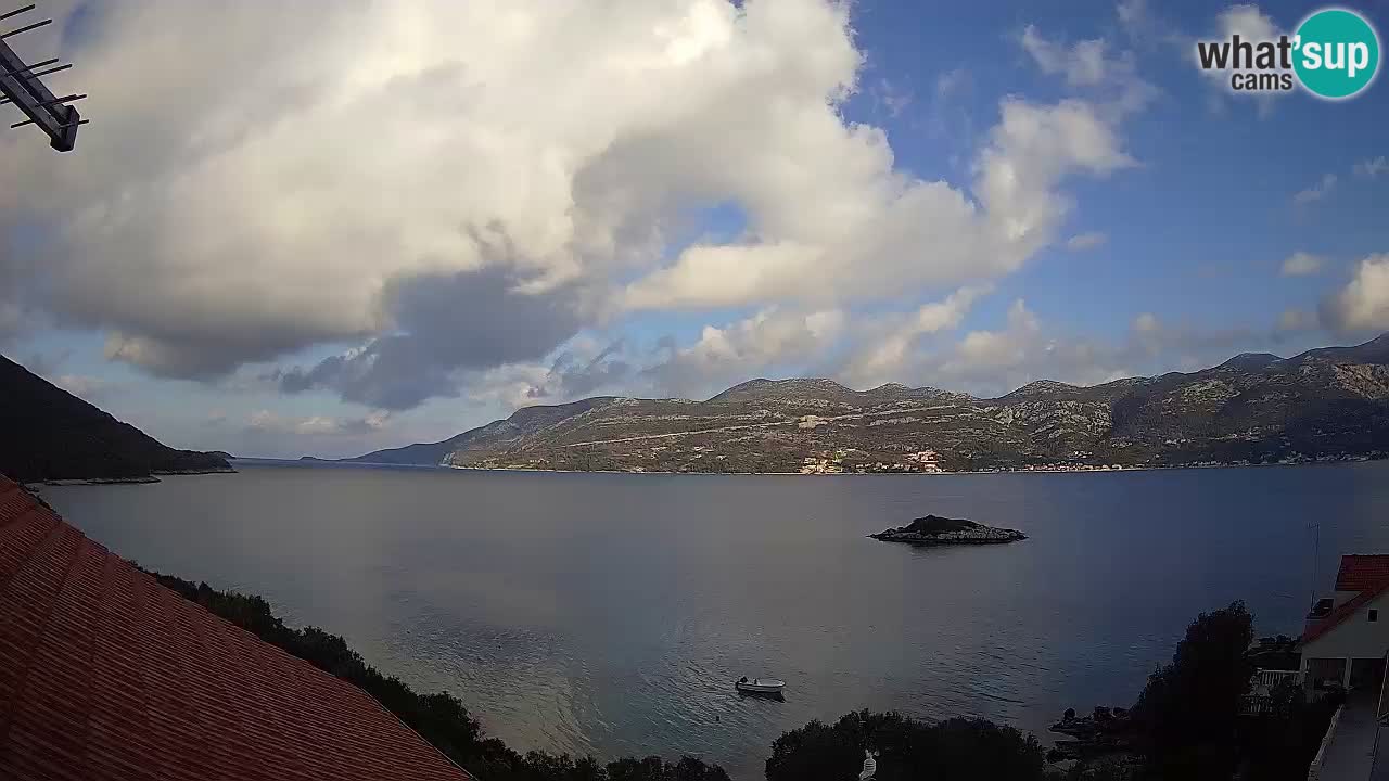 Live Korčula webcam – Tri Žala
