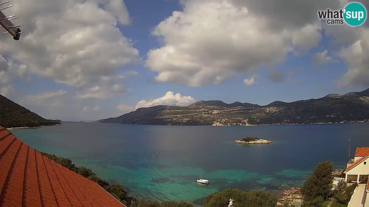Korčula spletna kamera v živo – Tri Žala pogled na Pelješac