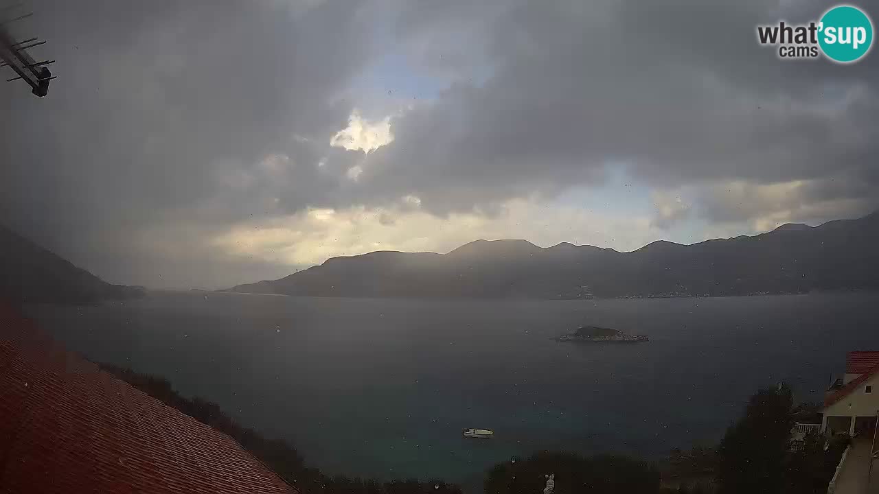Live Korčula webcam – Tri Žala