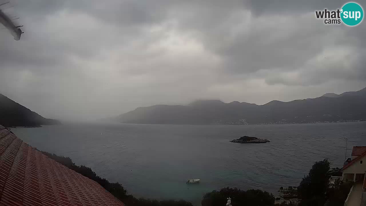 Live Korčula webcam – Tri Žala