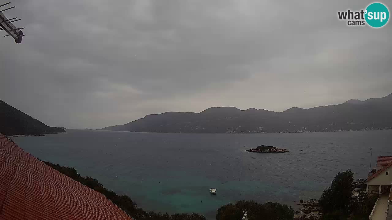 Live Korčula webcam – Tri Žala