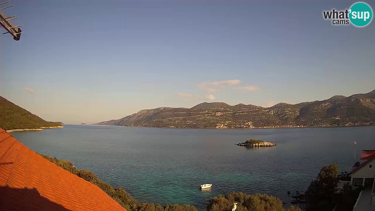 Korčula live webcam – Tri Žala panorama verso Pelješac