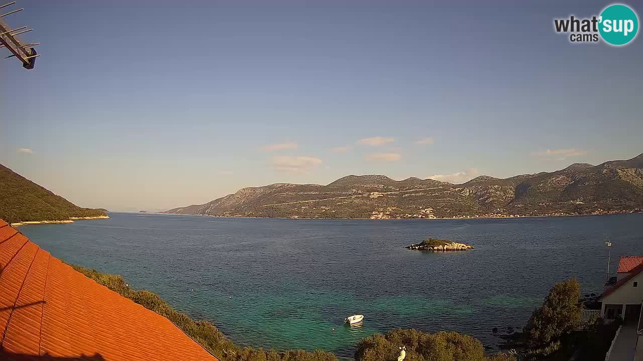 Korčula live webcam – Tri Žala panorama verso Pelješac