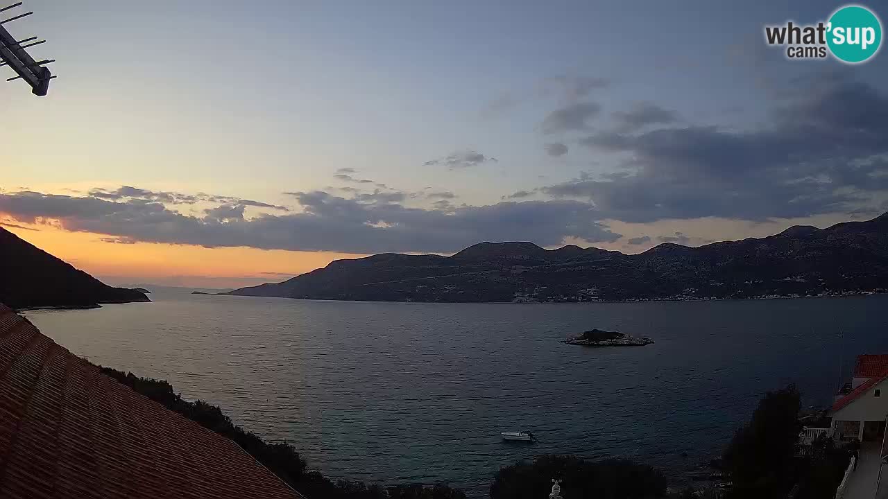 Live Korčula webcam – Tri Žala