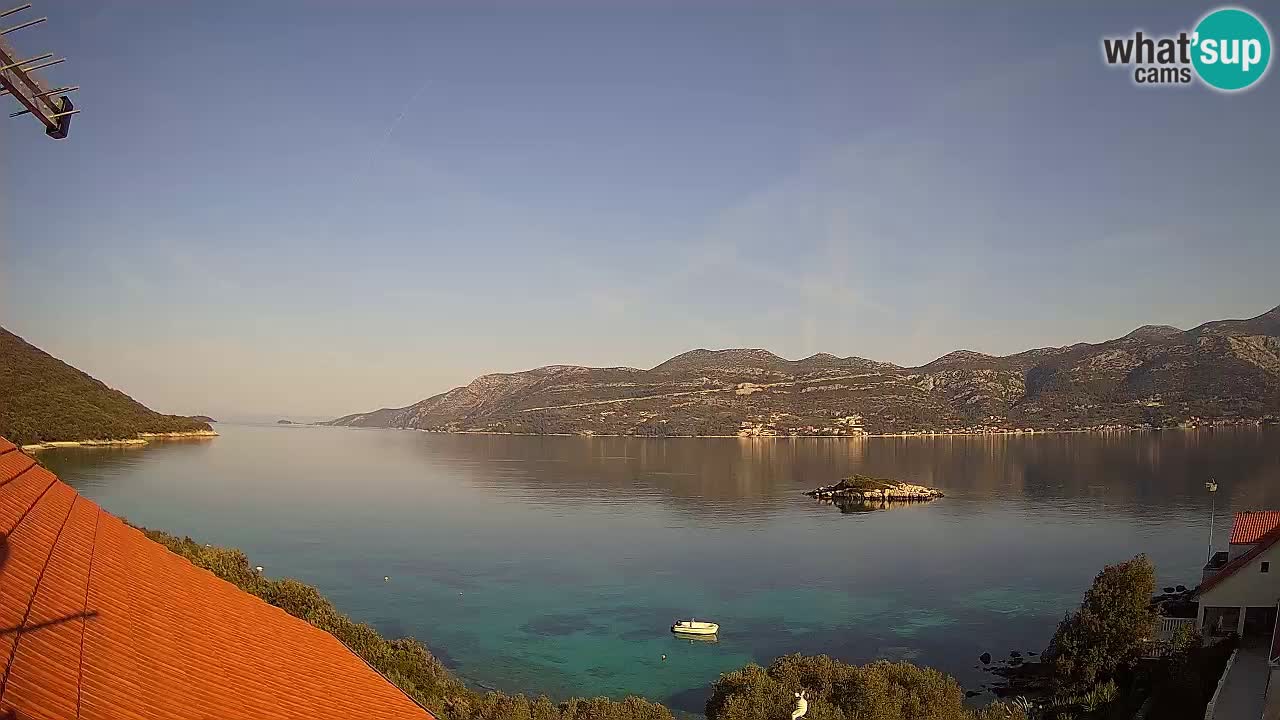 Live Korčula webcam – Tri Žala