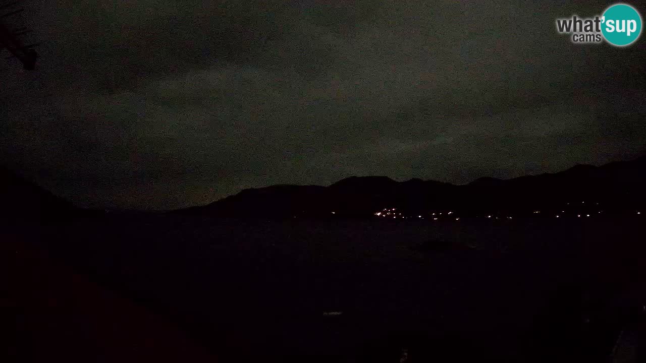 Korčula spletna kamera v živo – Tri Žala pogled na Pelješac
