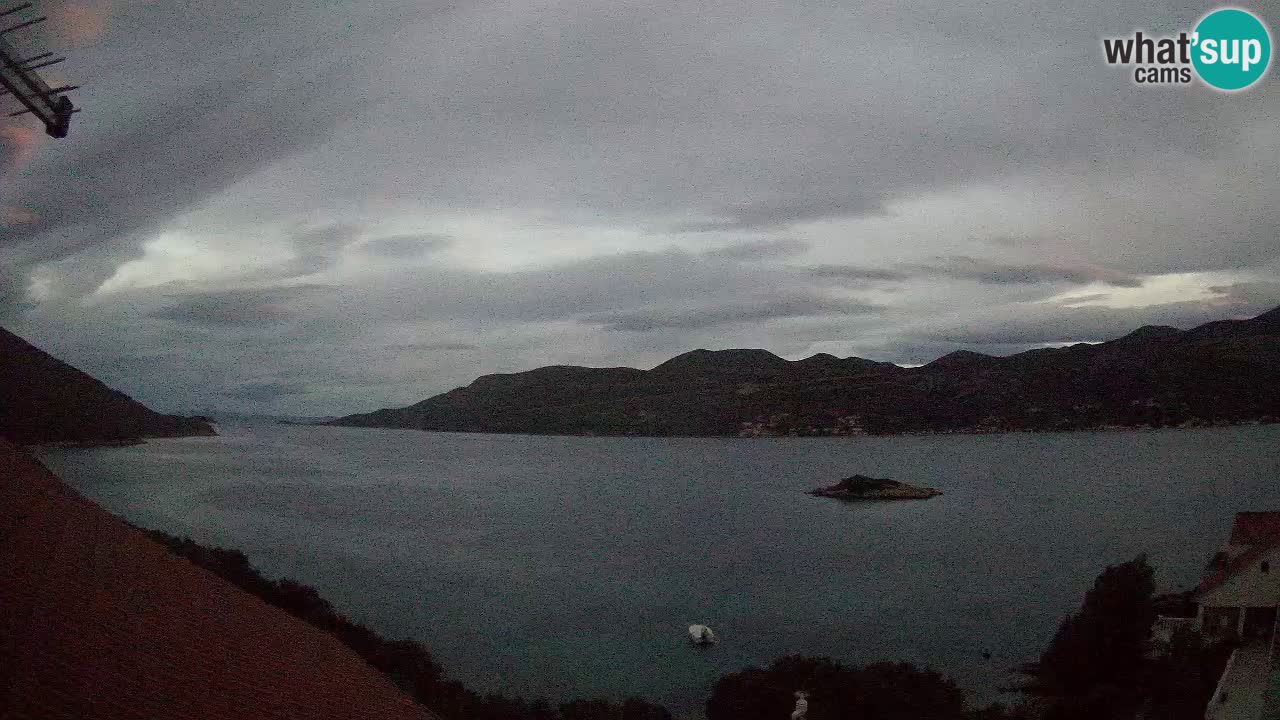 Korčula live webcam – Tri Žala panorama verso Pelješac