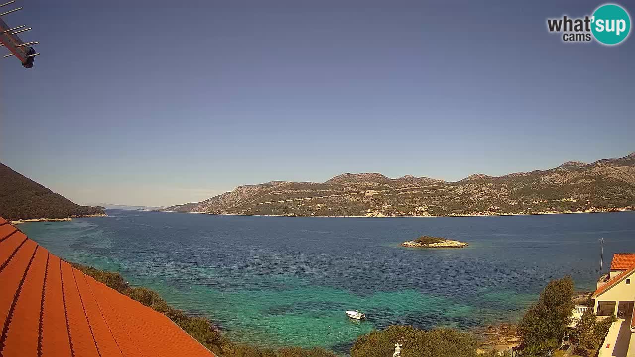 Korčula spletna kamera v živo – Tri Žala pogled na Pelješac