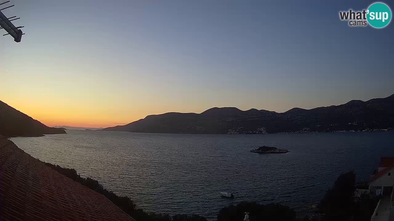 Live Korčula webcam – Tri Žala