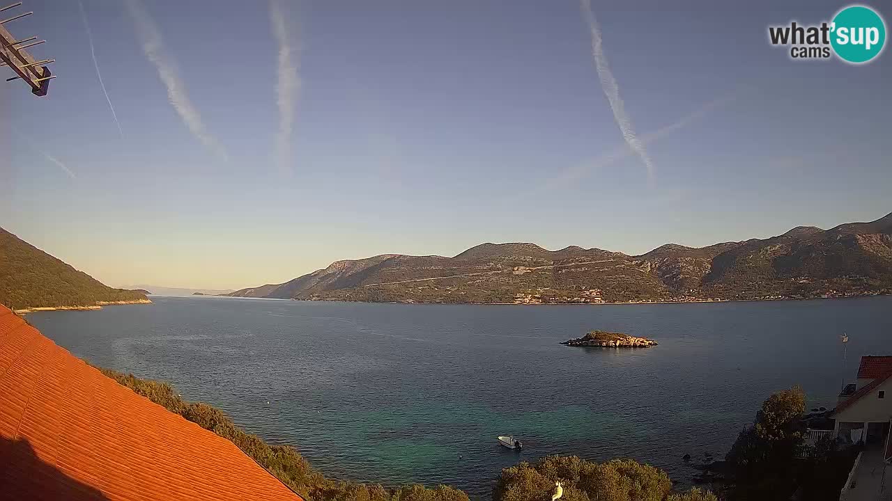 Korčula live webcam – Tri Žala panorama verso Pelješac