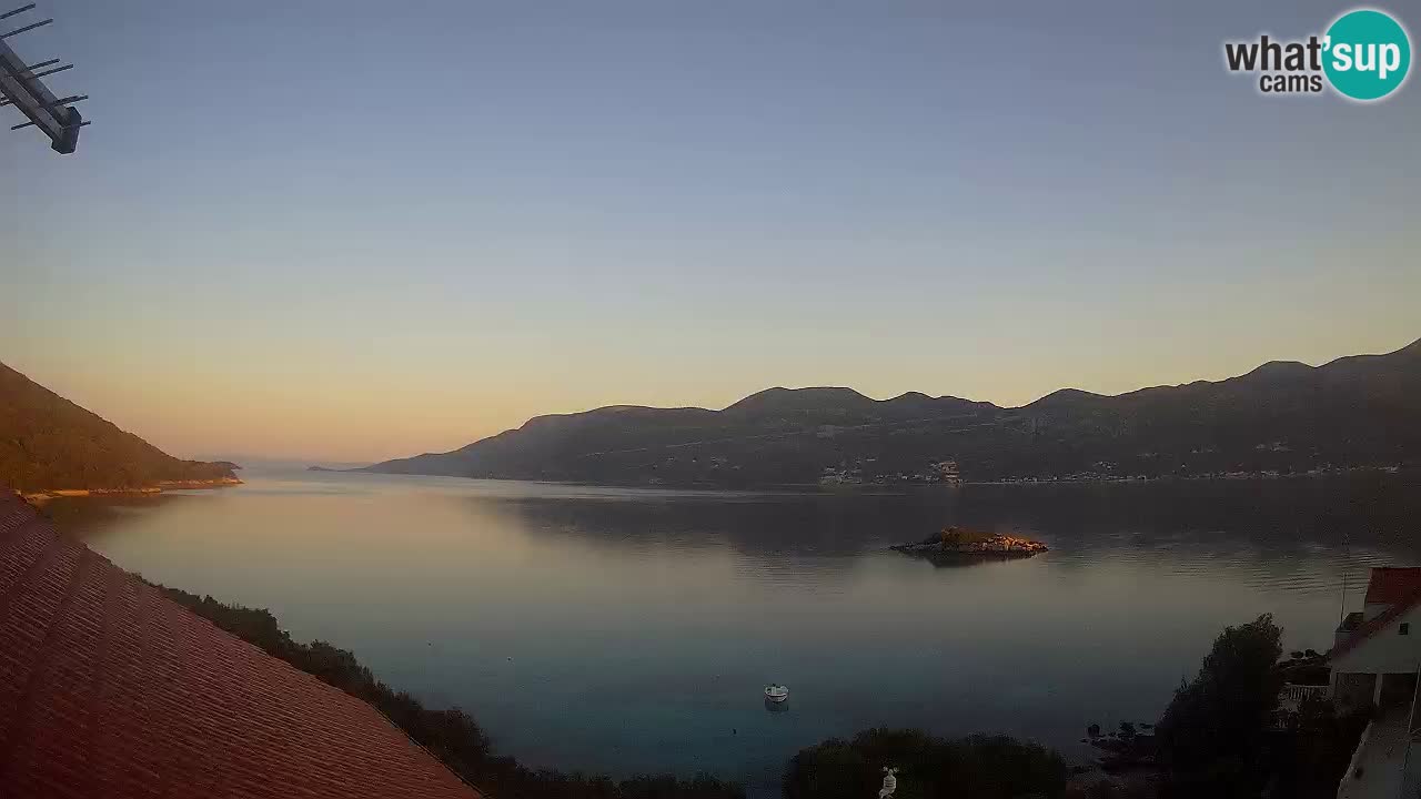 Korčula live webcam – Tri Žala panorama verso Pelješac
