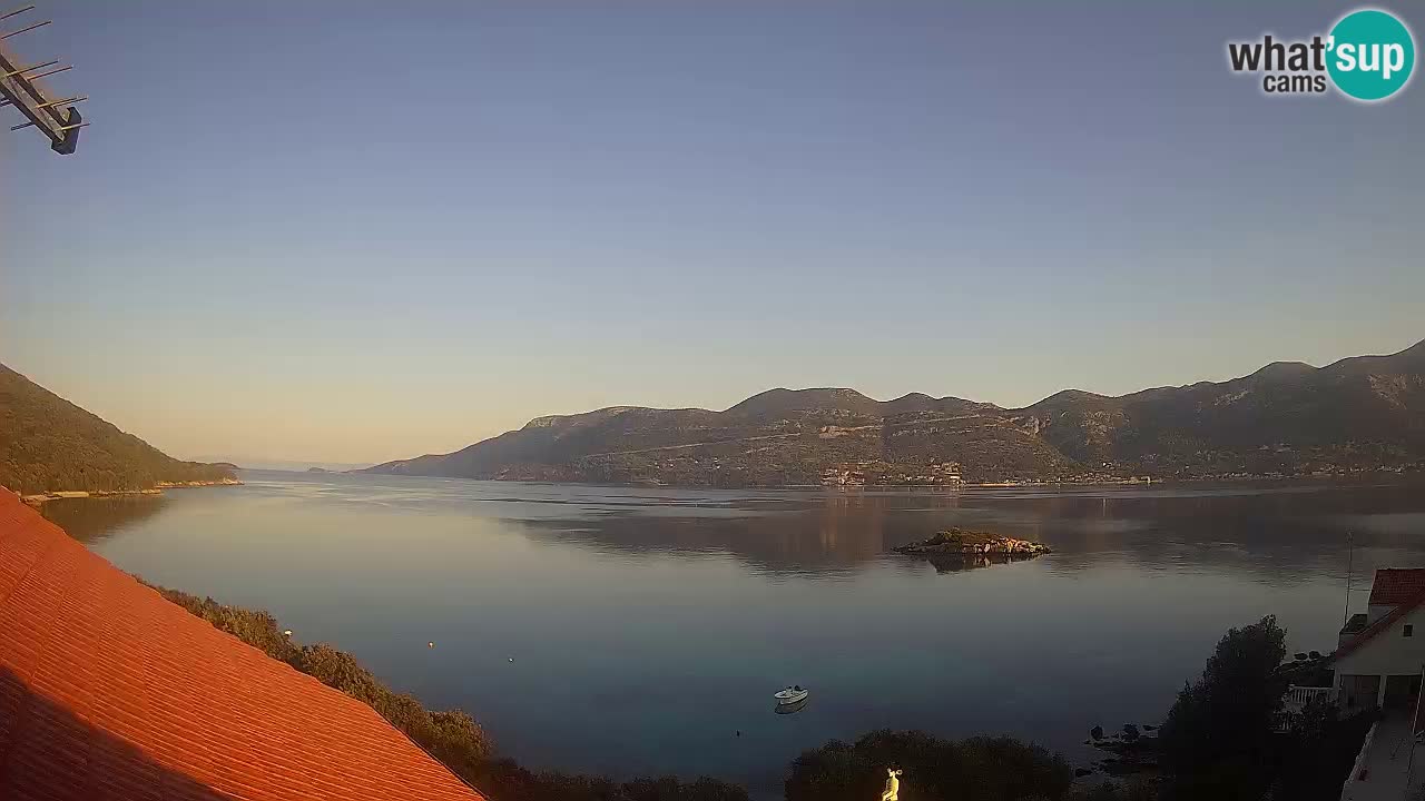 Live Korčula webcam – Tri Žala