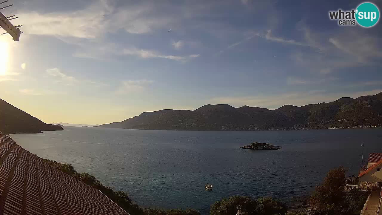 Korčula live webcam – Tri Žala panorama verso Pelješac
