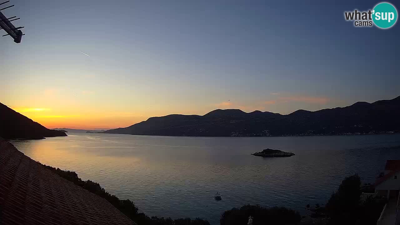 Live Korčula webcam – Tri Žala
