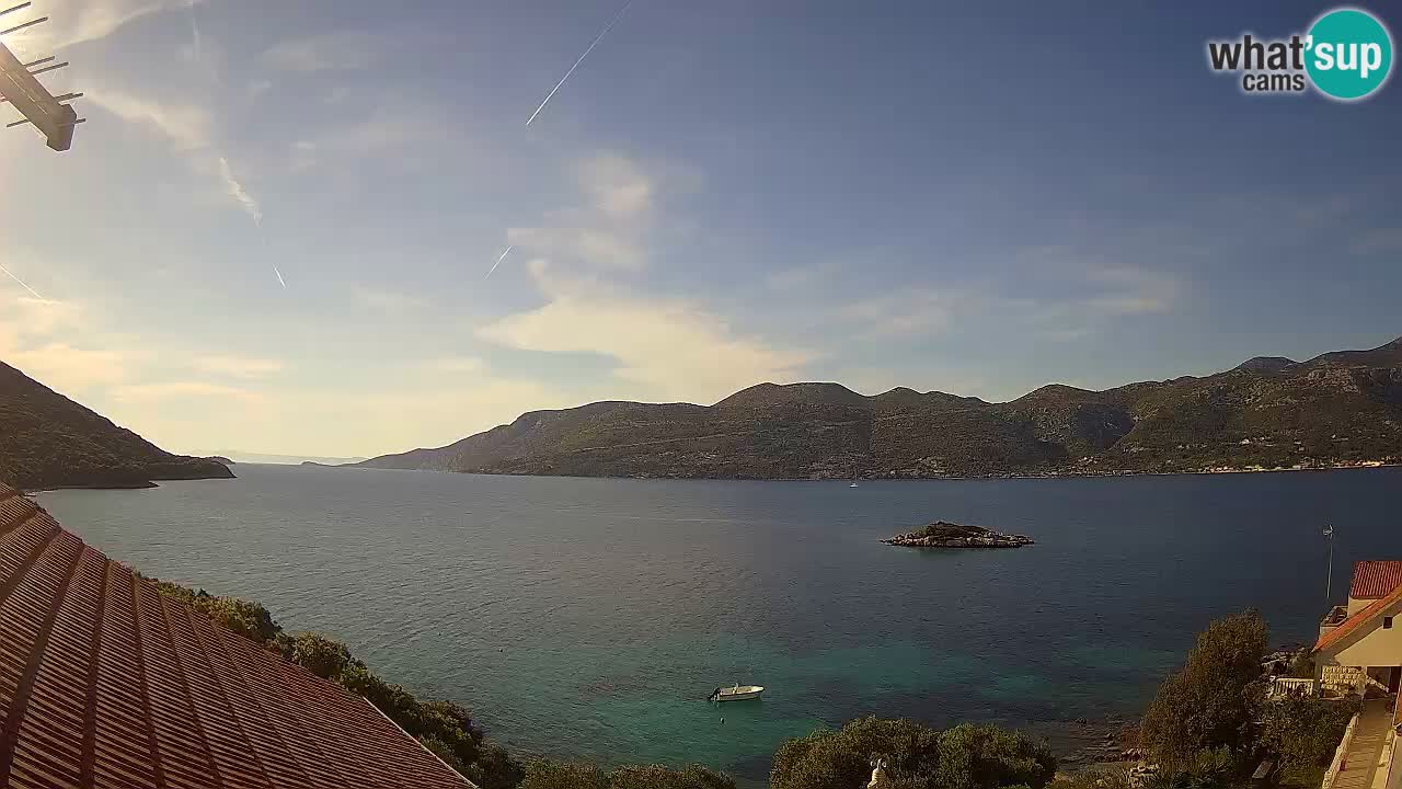 Live Korčula webcam – Tri Žala