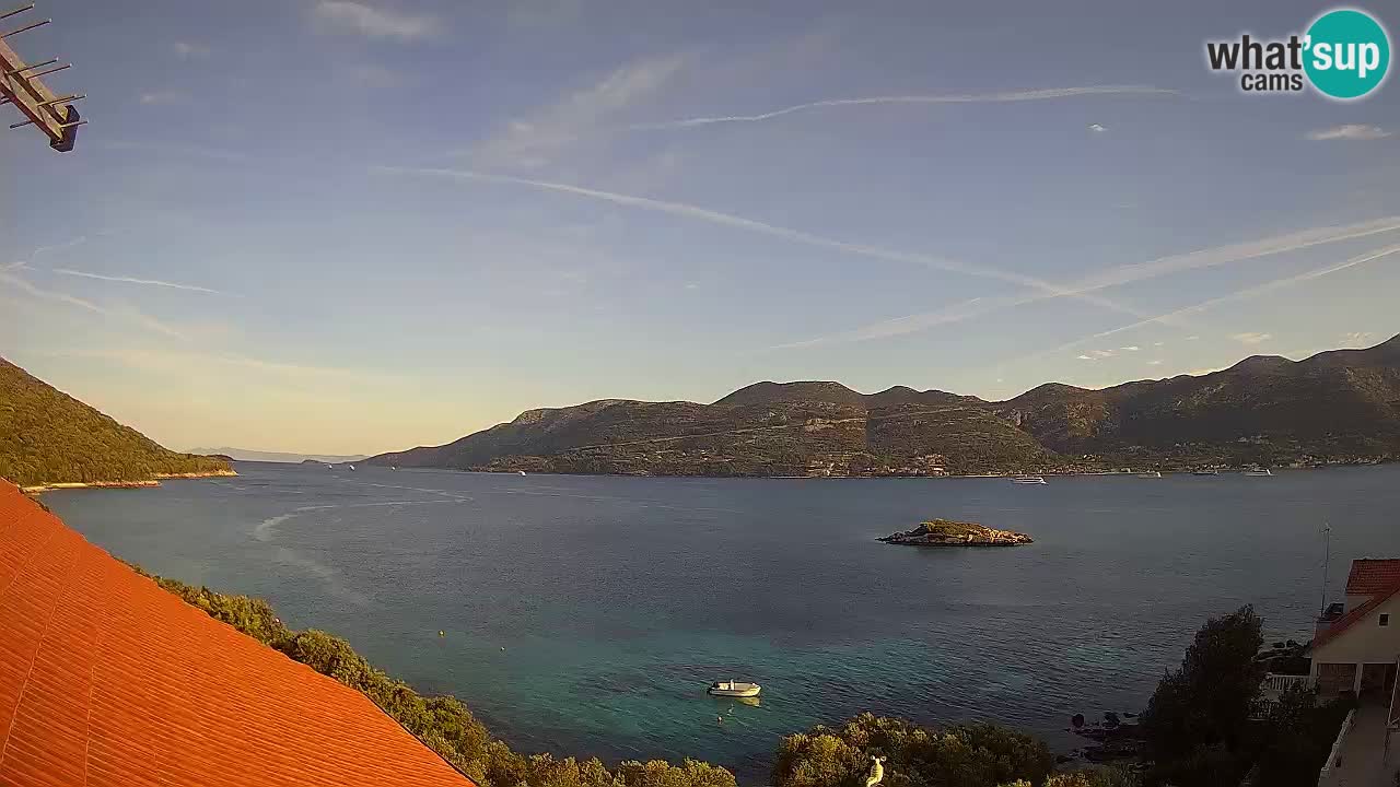 Korčula live webcam – Tri Žala panorama verso Pelješac