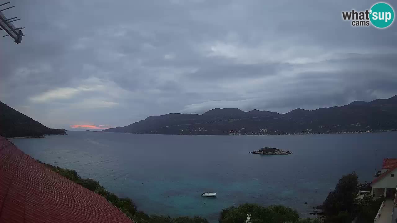 Live Korčula webcam – Tri Žala