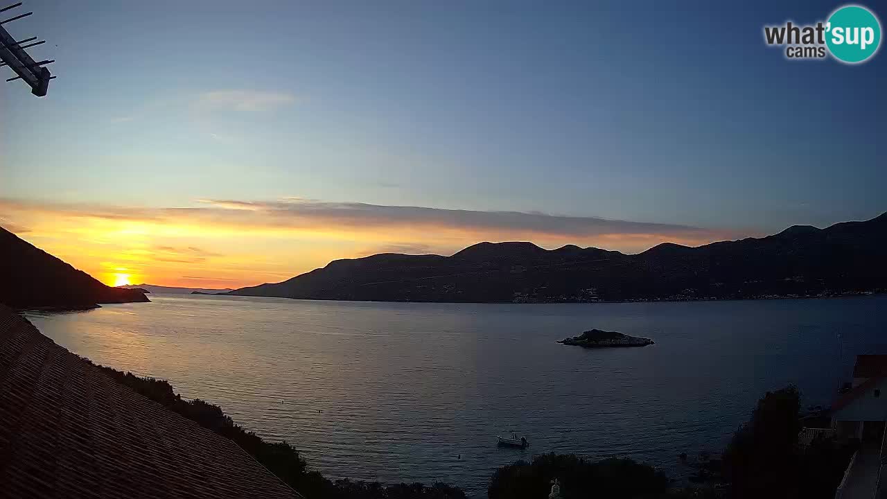 Live Korčula webcam – Tri Žala