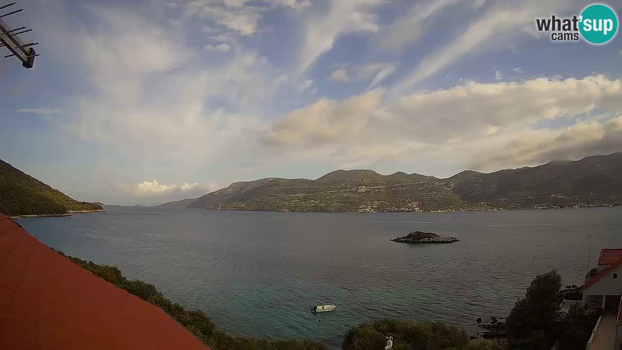 Live Korčula webcam – Tri Žala