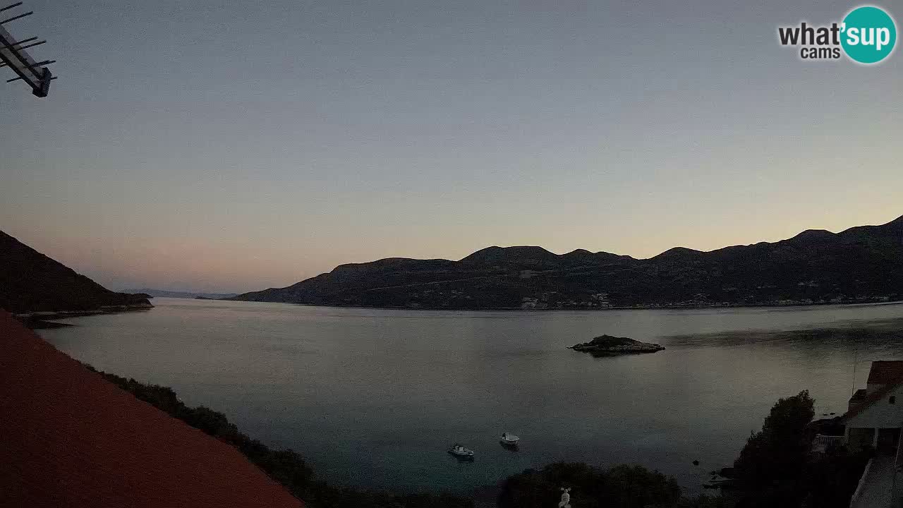 Live Korčula webcam – Tri Žala