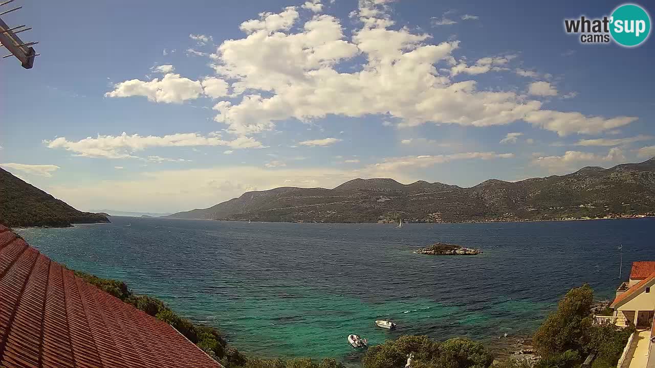 Korčula spletna kamera v živo – Tri Žala pogled na Pelješac