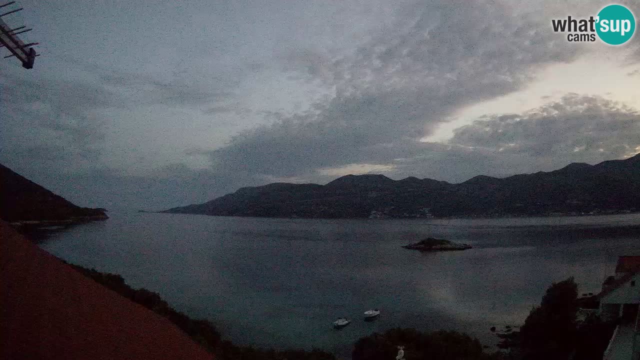 Live Korčula webcam – Tri Žala