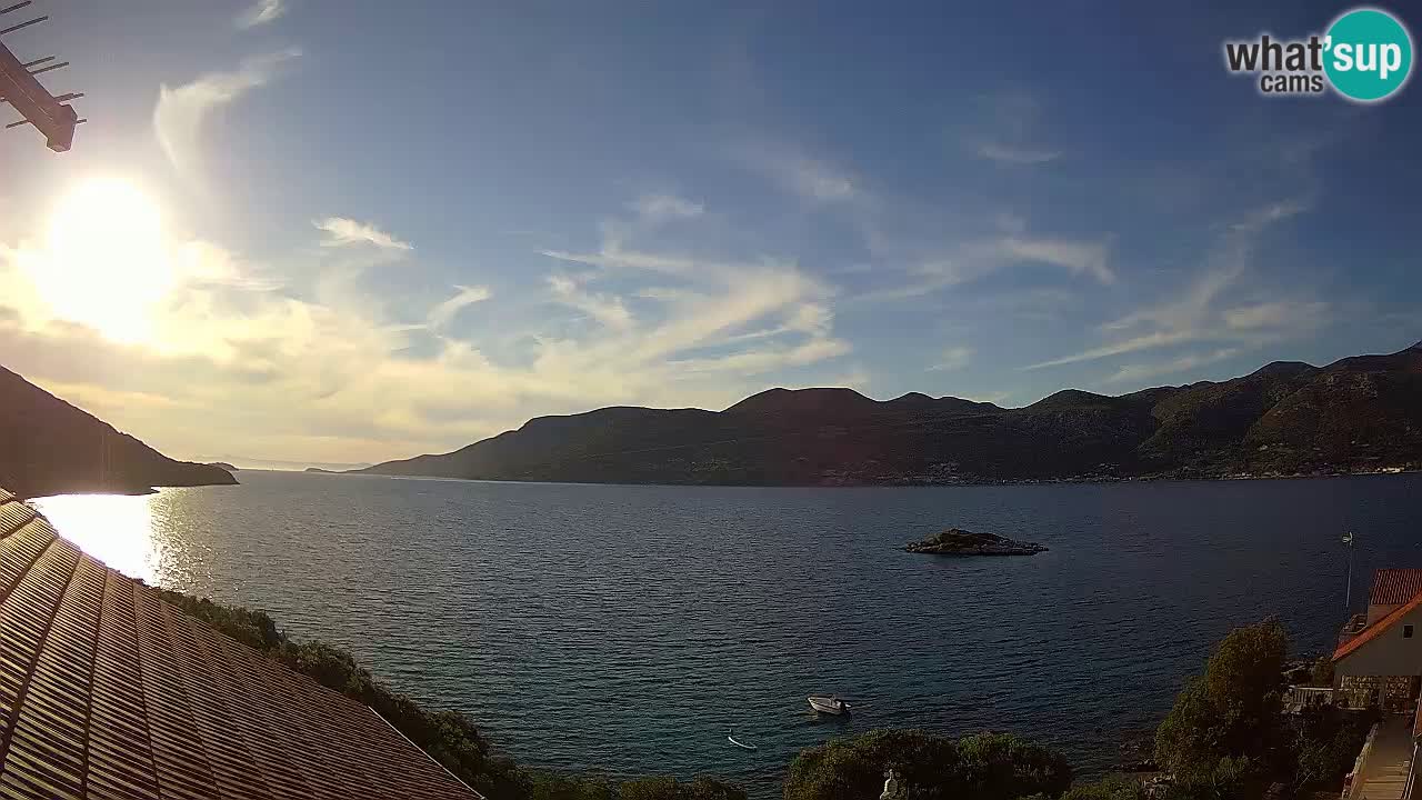 Korčula live webcam – Tri Žala panorama verso Pelješac