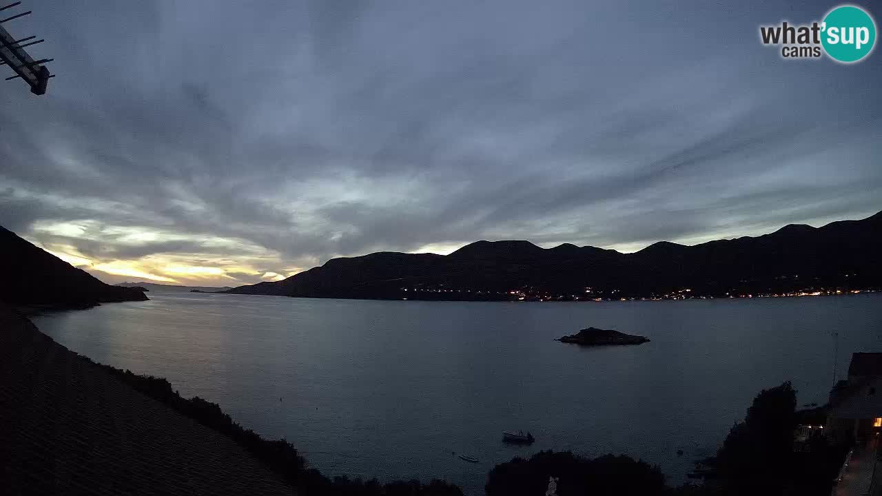 Korčula live webcam – Tri Žala panorama verso Pelješac
