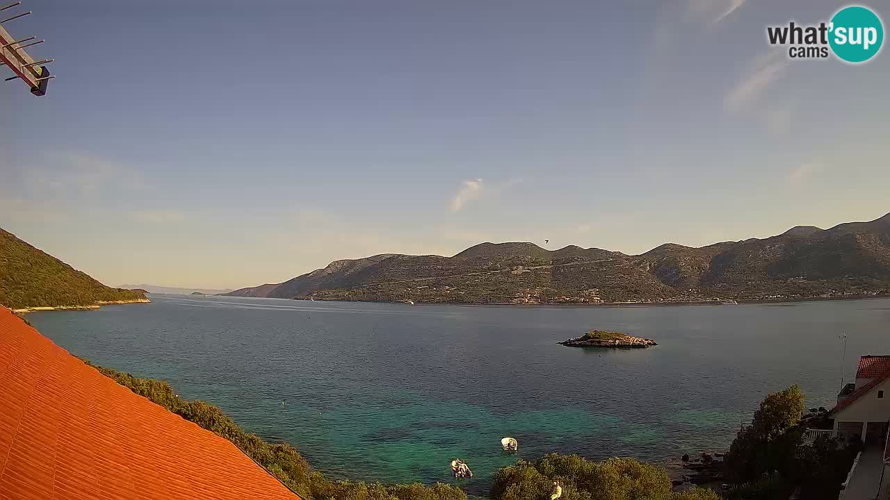 Korčula live webcam – Tri Žala panorama verso Pelješac
