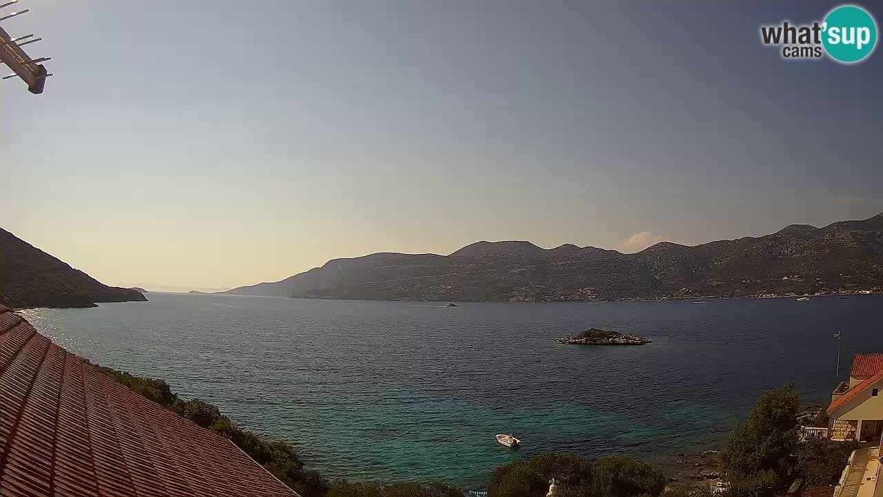 Live Korčula webcam – Tri Žala