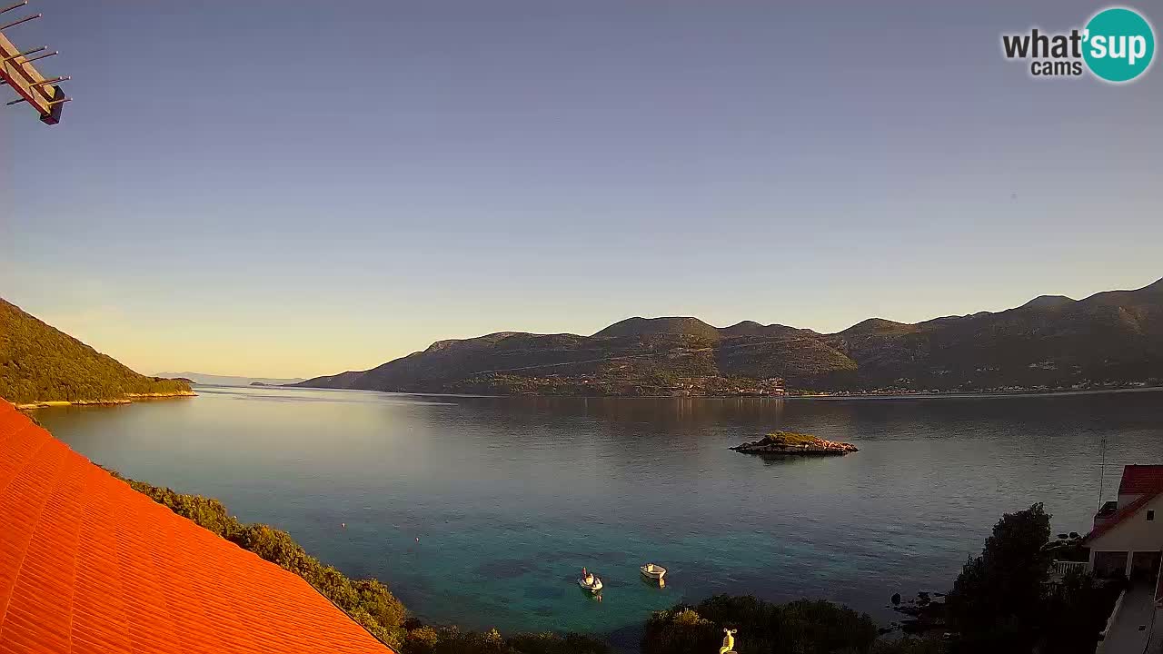 Live Korčula webcam – Tri Žala