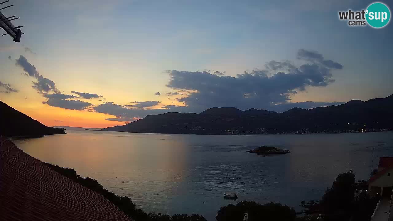 Korčula live webcam – Tri Žala panorama verso Pelješac