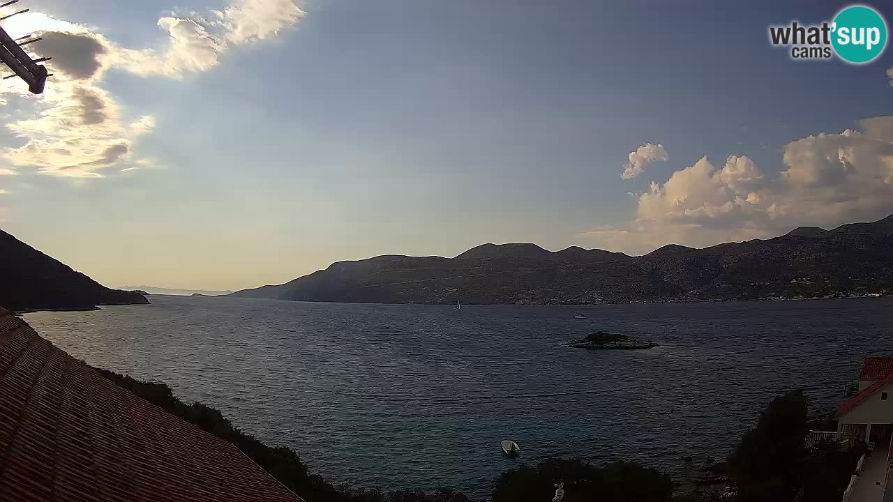 Live Korčula webcam – Tri Žala
