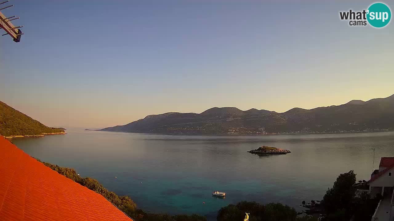 Live Korčula webcam – Tri Žala