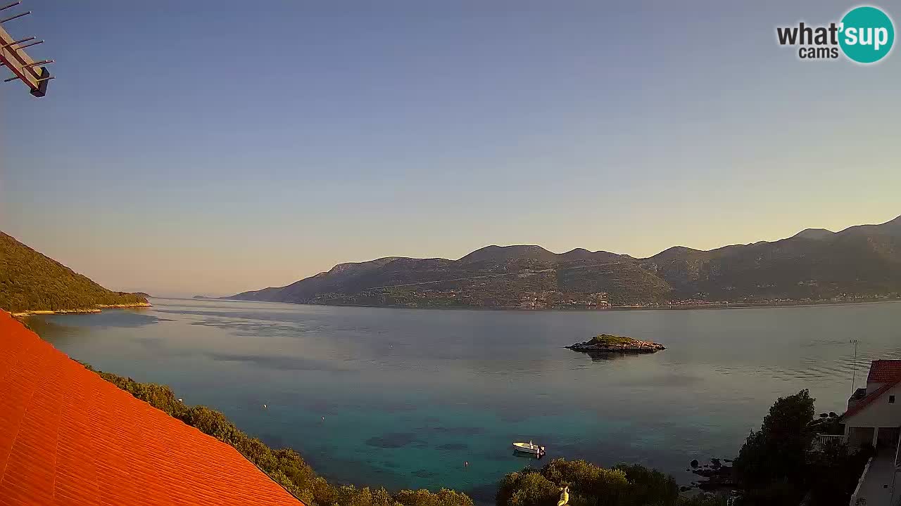 Live Korčula webcam – Tri Žala