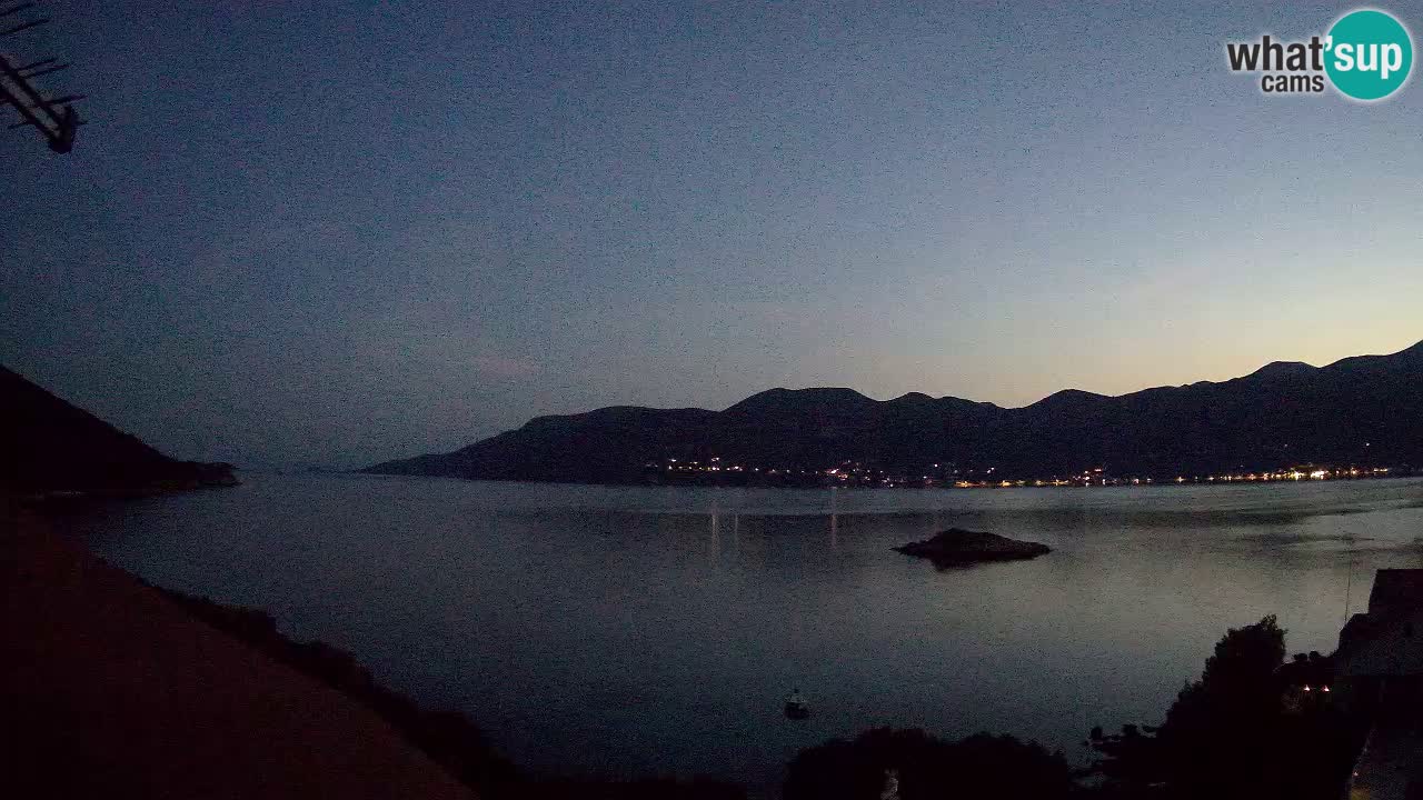 Korčula live webcam – Tri Žala panorama verso Pelješac