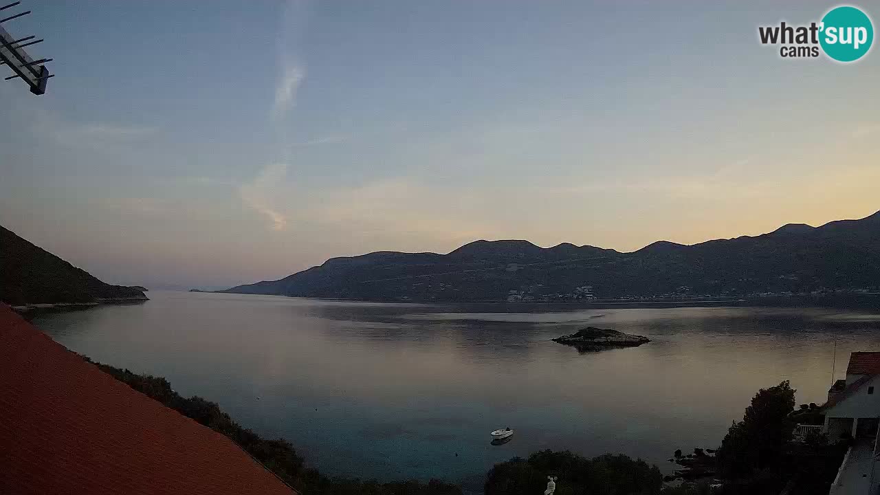 Live Korčula webcam – Tri Žala