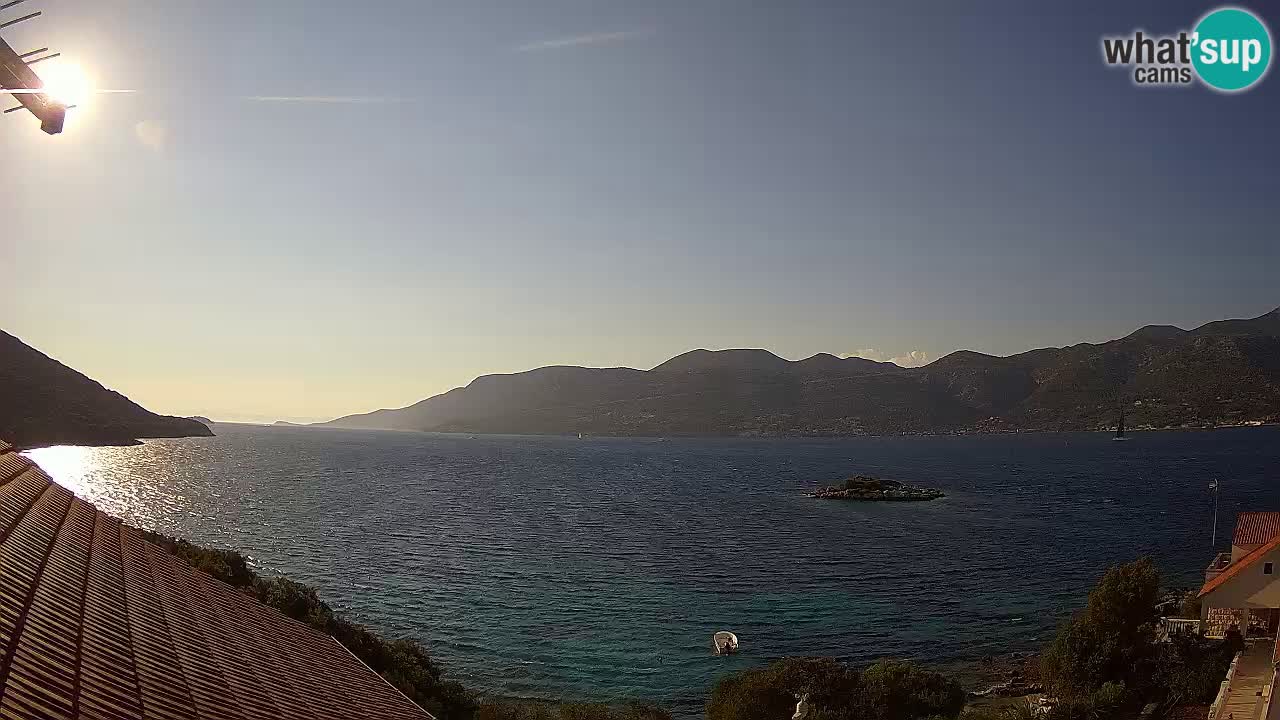 Live Korčula webcam – Tri Žala