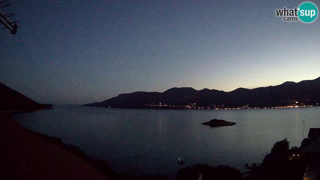 Korčula live webcam – Tri Žala panorama verso Pelješac