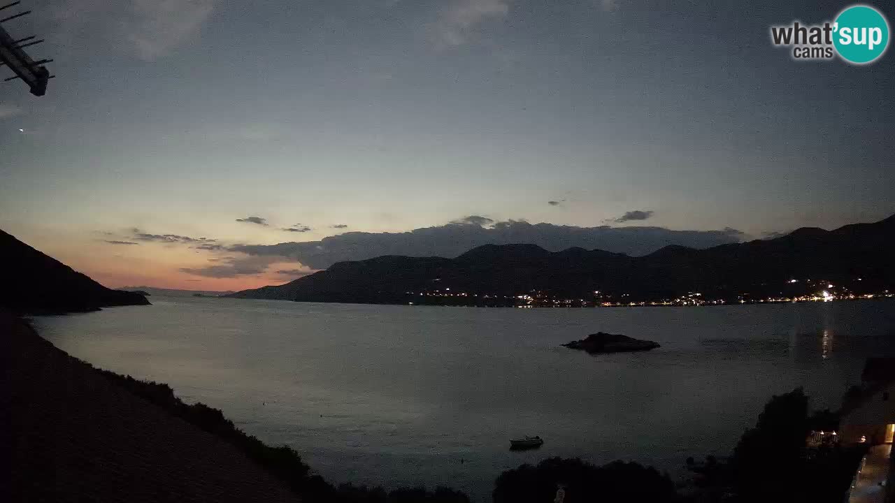Korčula live webcam – Tri Žala panorama verso Pelješac
