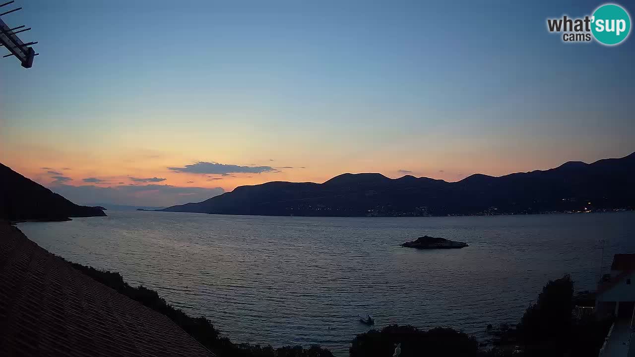 Korčula live webcam – Tri Žala panorama verso Pelješac