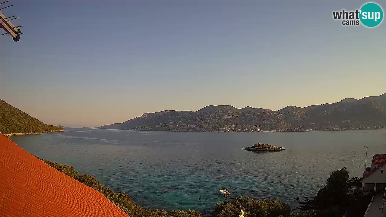 Live Korčula webcam – Tri Žala