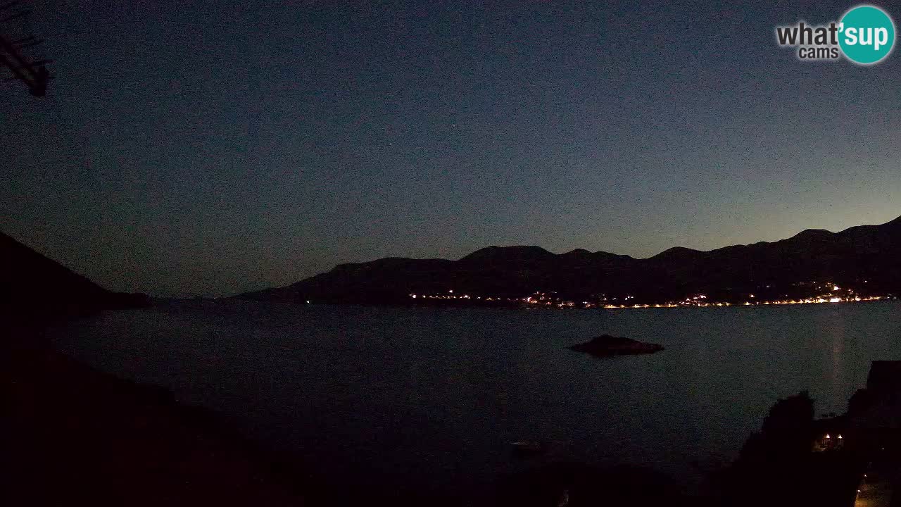 Live Korčula webcam – Tri Žala