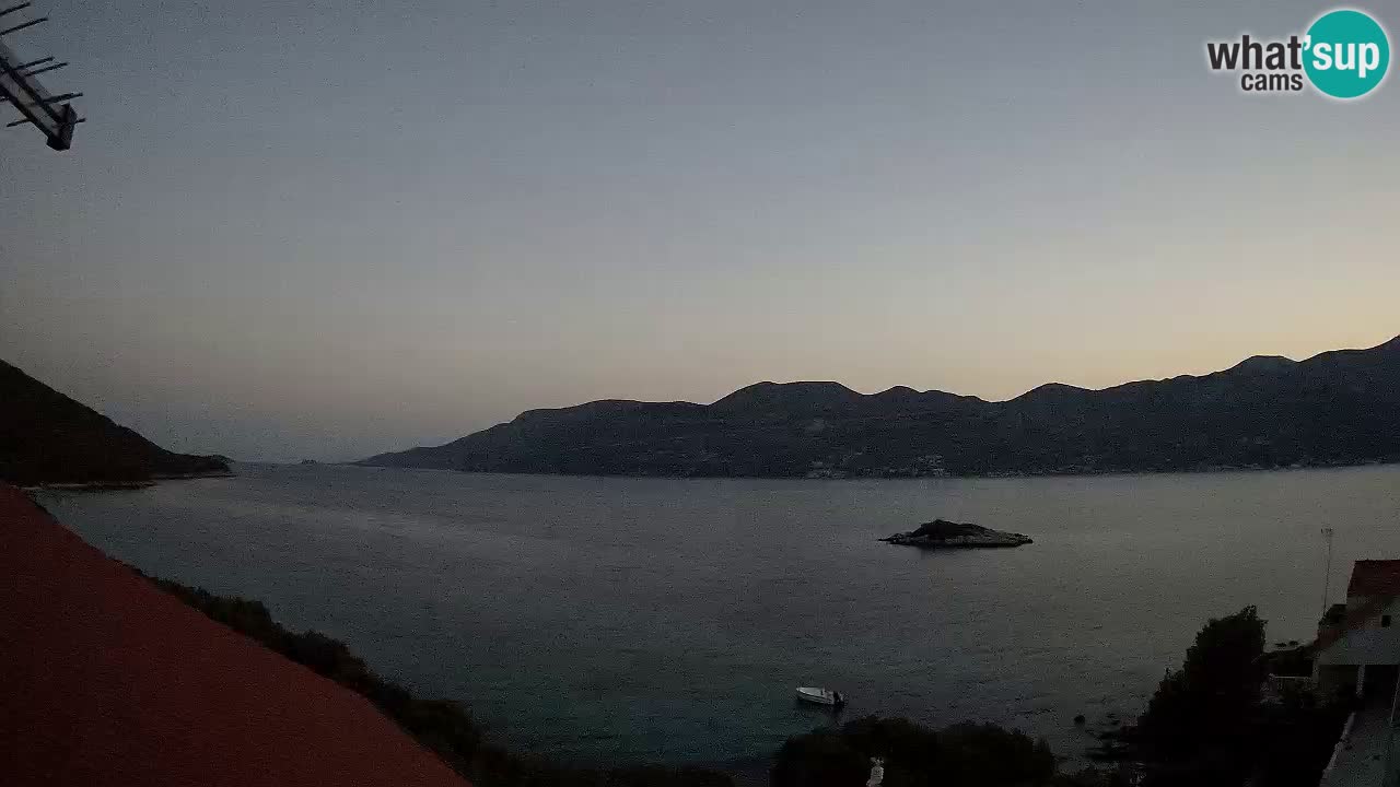 Live Korčula webcam – Tri Žala