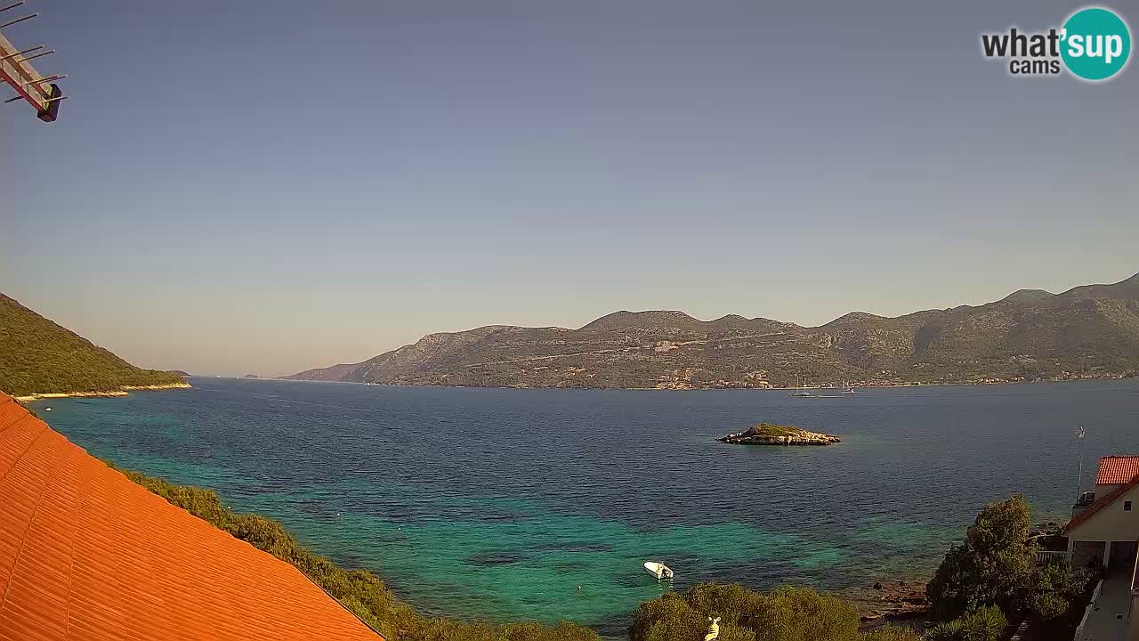 Live Korčula webcam – Tri Žala