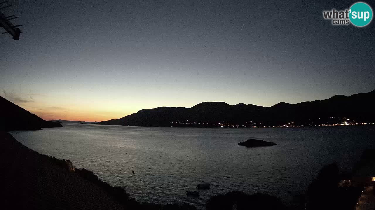 Live Korčula webcam – Tri Žala