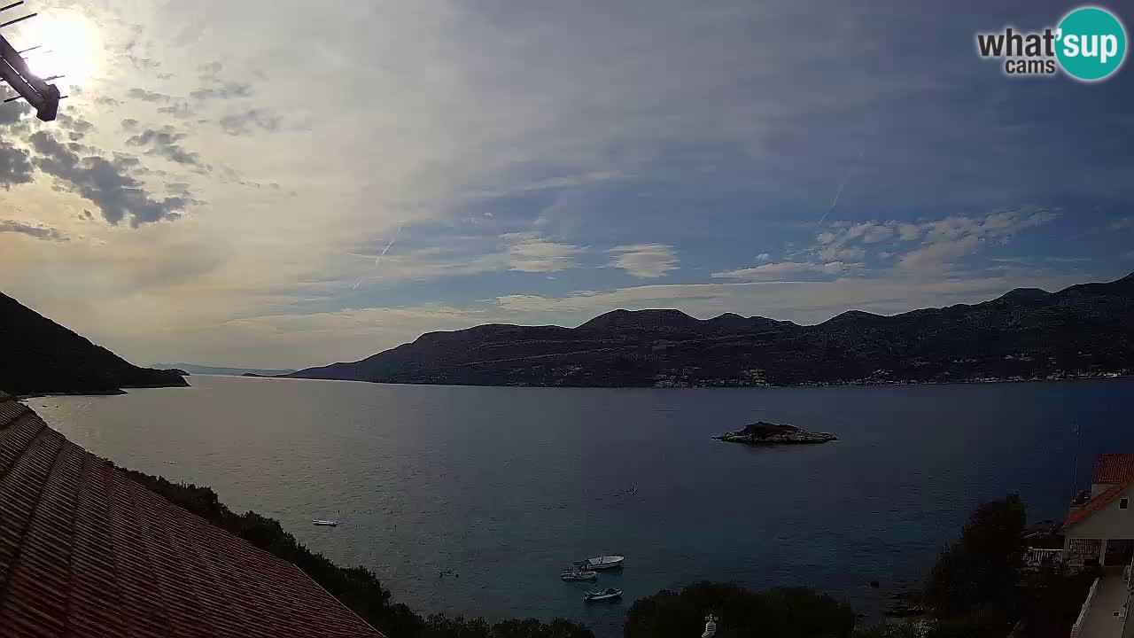 Live Korčula webcam – Tri Žala