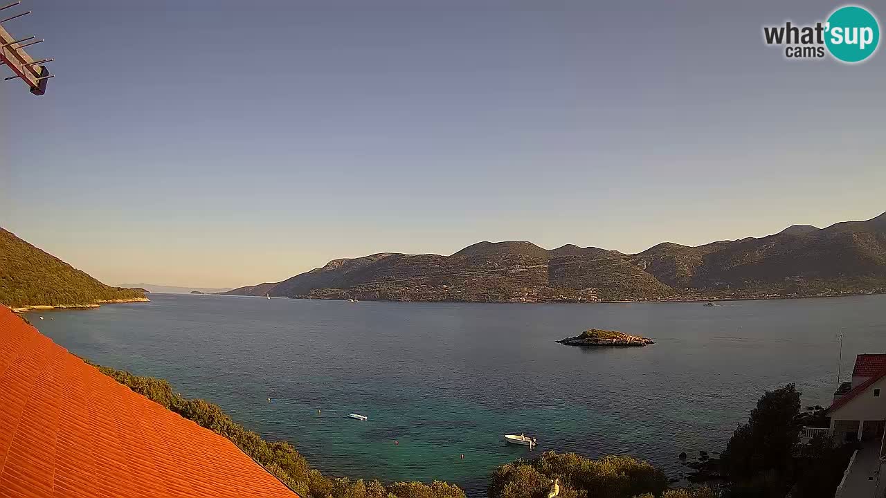 Live Korčula webcam – Tri Žala